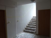Malířské práce na schodišti-3